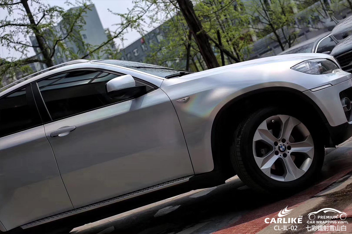 CARLIKE卡莱克™CL-IL-02宝马七彩镭射雪山白汽车改色膜