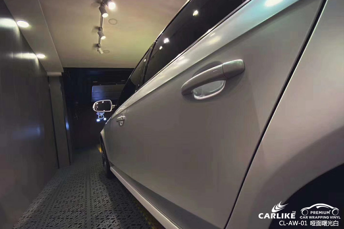 CARLIKE卡莱克™CL-AW-01奥迪哑面钻石曙光白整车改色贴膜广安施工效果图