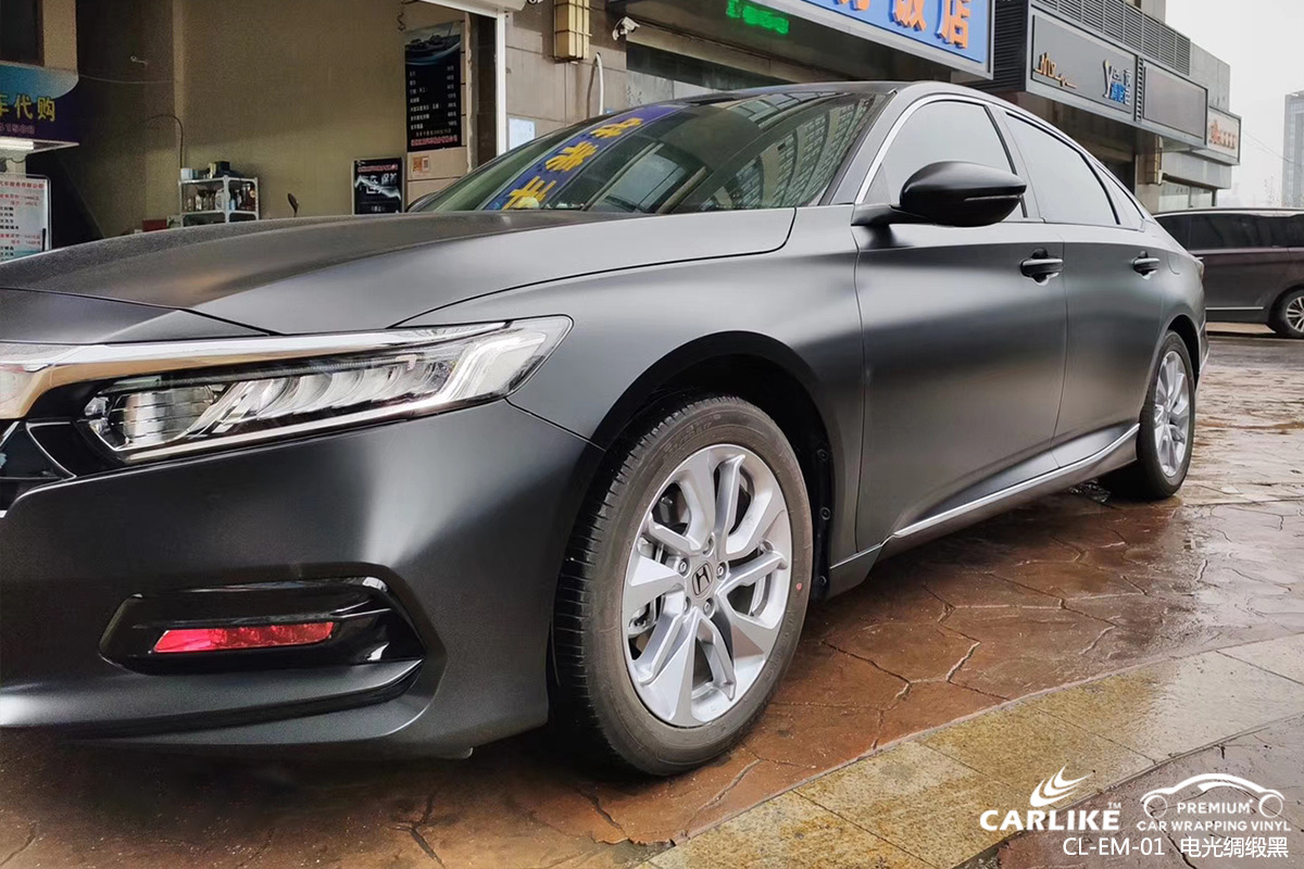 CARLIKE卡莱克™CL-EM-01本田金属电光绸缎黑车身改色膜白山施工案例效果图