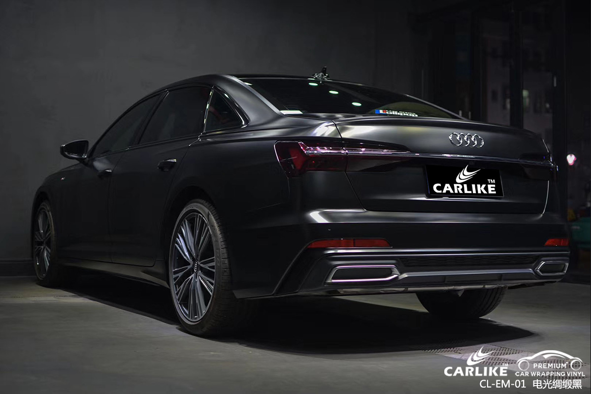 CARLIKE卡莱克™CL-EM-01奥迪金属电光绸缎黑车身改色膜塔城贴膜案例图