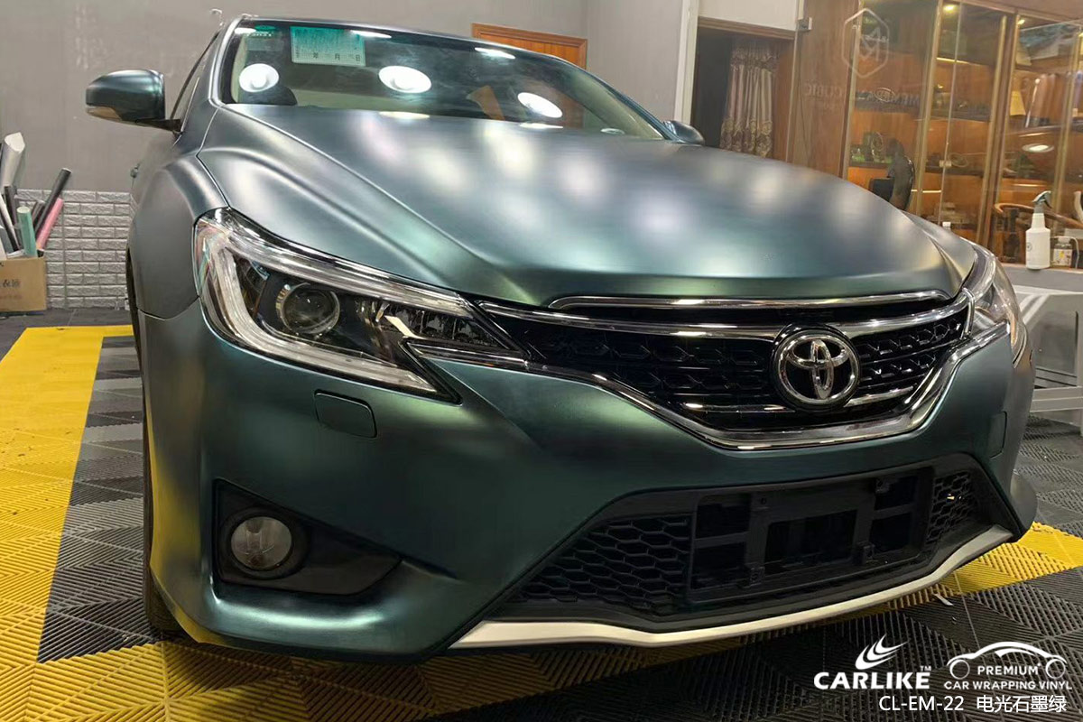 CARLIKE卡莱克™CL-EM-22丰田金属电光石墨绿车身改色膜佛山贴膜案例图
