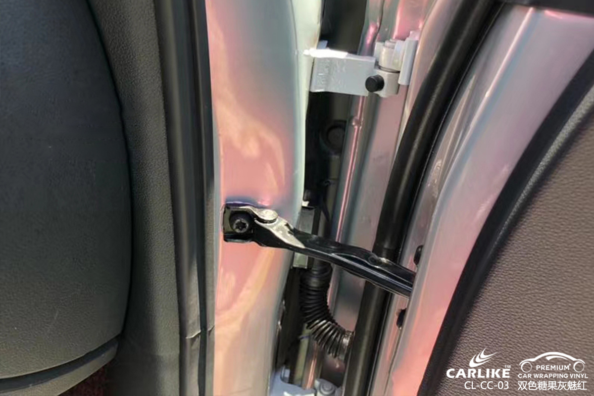 CARLIKE卡莱克™CL-CC-03奥迪双头糖果灰魅红车身改色膜黄石贴膜案例图