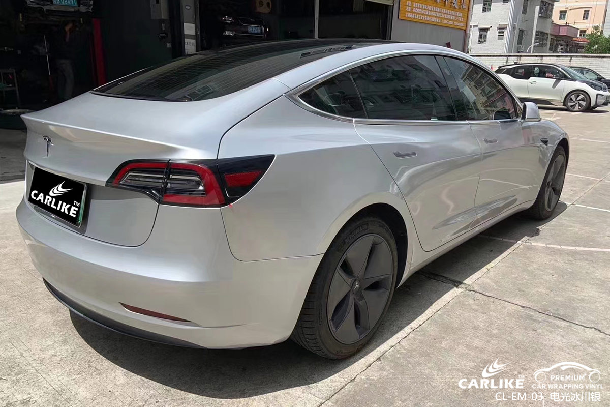 CARLIKE卡莱克™CL-EM-03特斯拉金属电光冰川银汽车改色膜焦作贴膜案例图