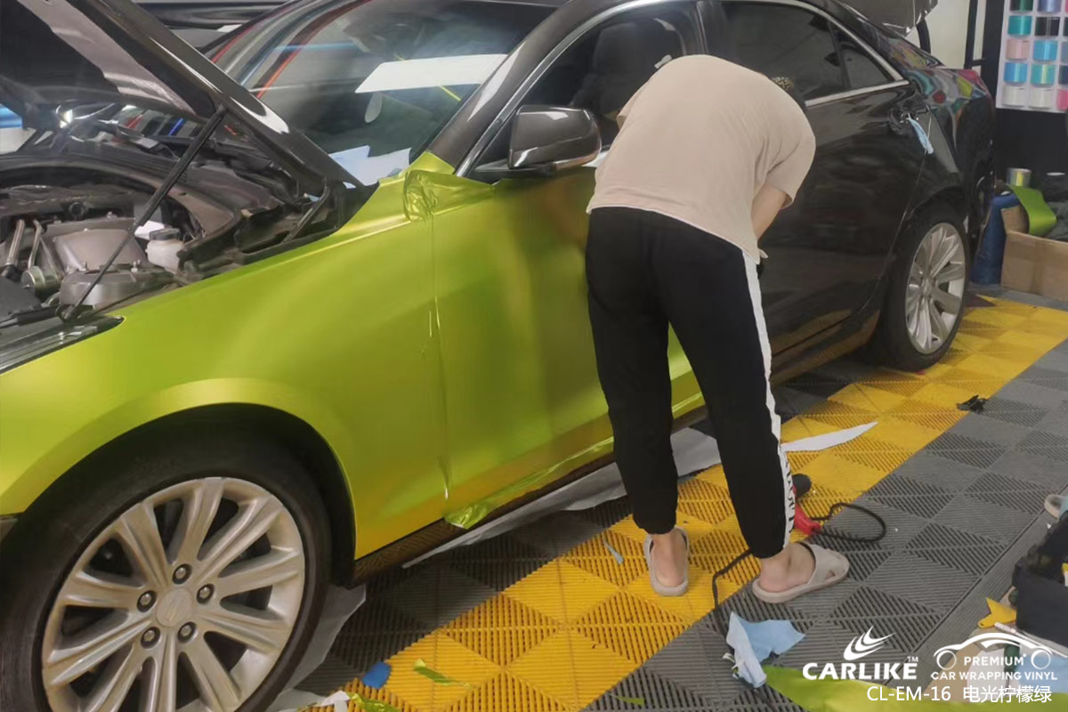 CARLIKE卡莱克™CL-EM-16凯迪拉克金属电光柠檬绿汽车改色膜开封贴膜案例图