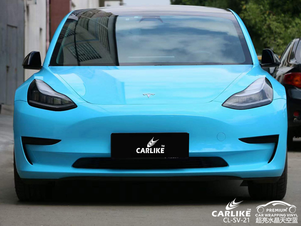 CARLIKE卡莱克™CL-SV-21特斯拉超亮水晶天空蓝全车贴膜施工